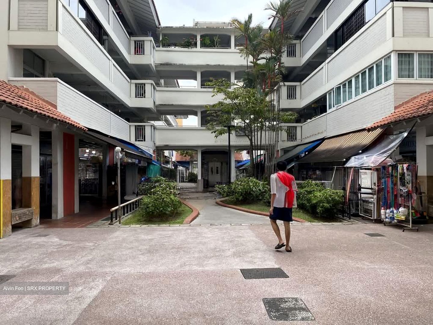 Serangoon Central Drive (D19), Shop House #547890521